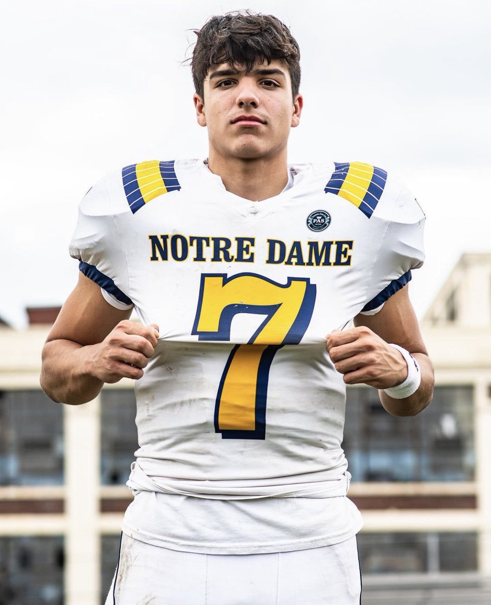 enewspaper.mcall.com/infinity/artic…

CONGRATS <a href="/ddarno7/">Daniel Darno</a> <a href="/NDGP_FOOTBALL/">NOTRE DAME GP FOOTBALL ⭐️⭐️⭐️⭐️⭐️</a> SR., QB, DANNY DARNO on the <a href="/MaxwellFootball/">Maxwell Football</a> MINI-MAX AWARD