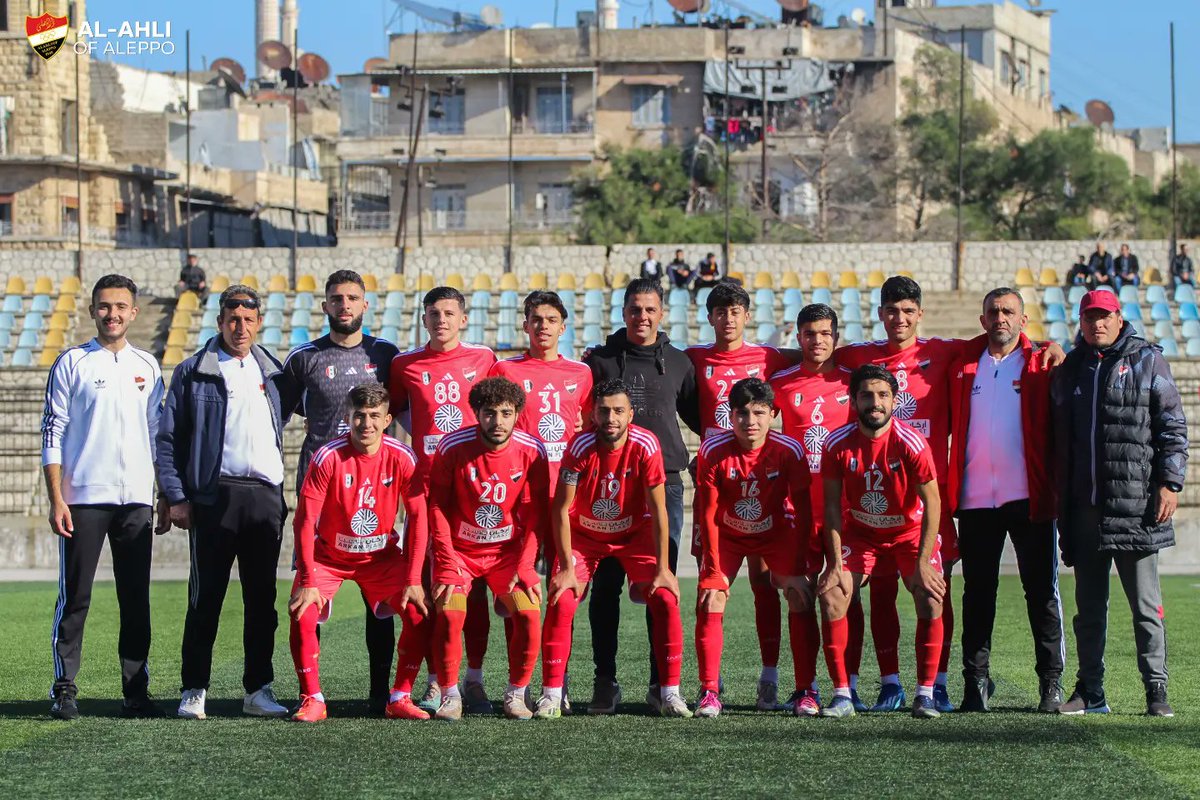 AlittihadSyria's tweet photo. 🟥 الأهلي 3️⃣ 🆚 حطين 0️⃣ 🟦
🔴سجل أهدافنا :
⚽ أنس دهان
⚽محمد غنام
⚽حسن دهان
🏟️ملعب السابع من نيسان - حلب
📸 | لقطات من اللقاء المؤجل لفريقنا الأولمبي |
🟥#ASCMEDIA | #SPL #WEEK_1 https://t.co/5BCR6rh6Jy