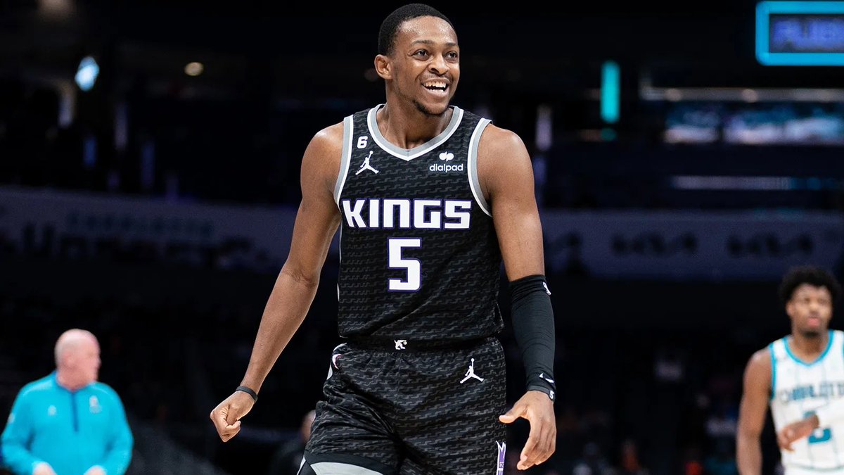 Topballcentral's tweet image. Who’s the best point guard in the league right now?