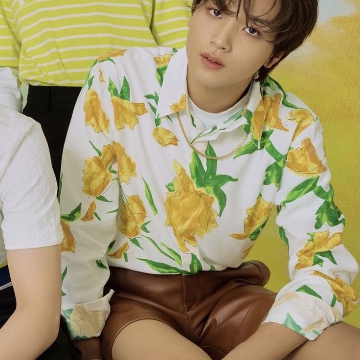 sunnhel's tweet photo. cómo se que uno de los propósitos de año nuevo es mejorar tú alimentación y ser más saludable abro hilo de la dieta que sigue HAECHAN de nct, y todo lo que se come para tener ese cuerpazo https://t.co/3l1R1pyrmM