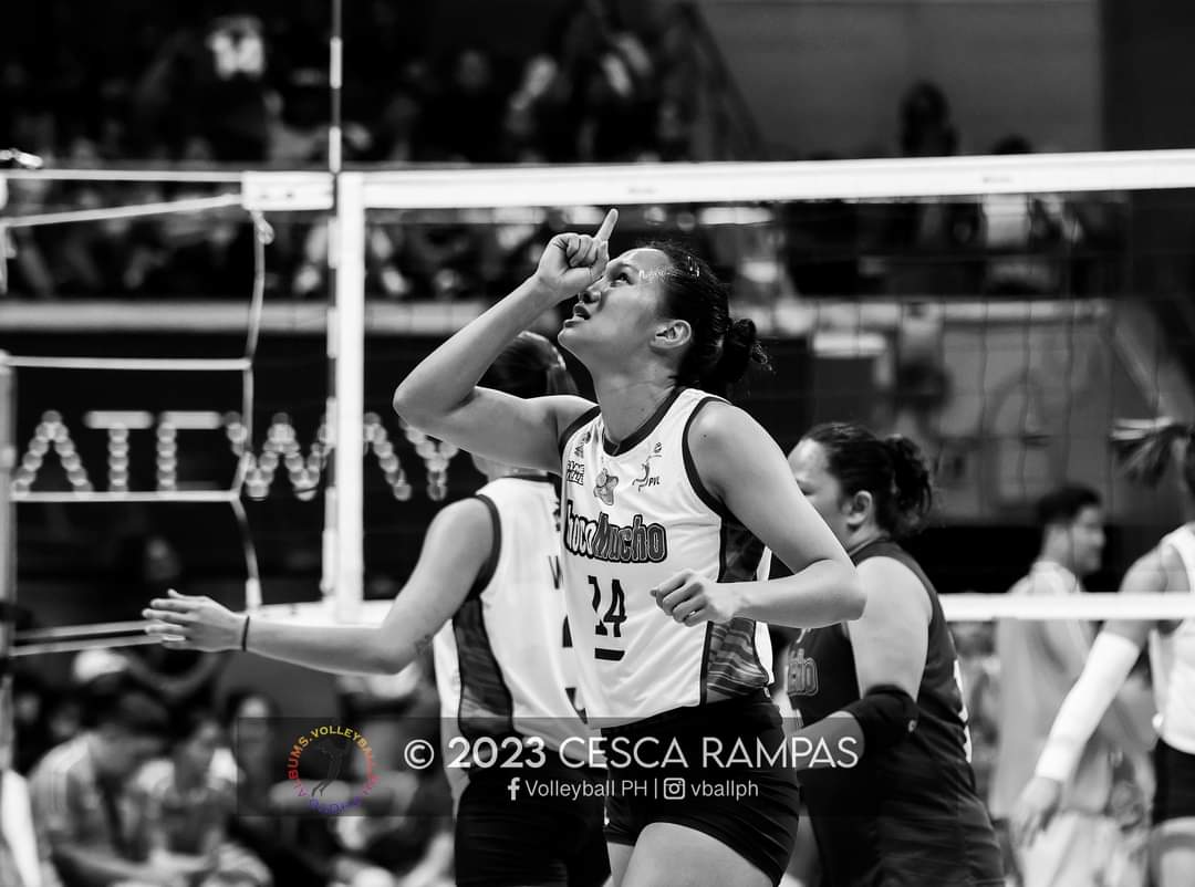 Beadelforlyf's tweet photo. She gave her best for her last game as a Titan.

So glad I got the chance to witness your last game performance with Choco Mucho. 🥺💜

📸 Cesca Rampa • Game 2 Finals 12/16/2023 

#PVL2024 @_beadel https://t.co/7KaNIBViTm