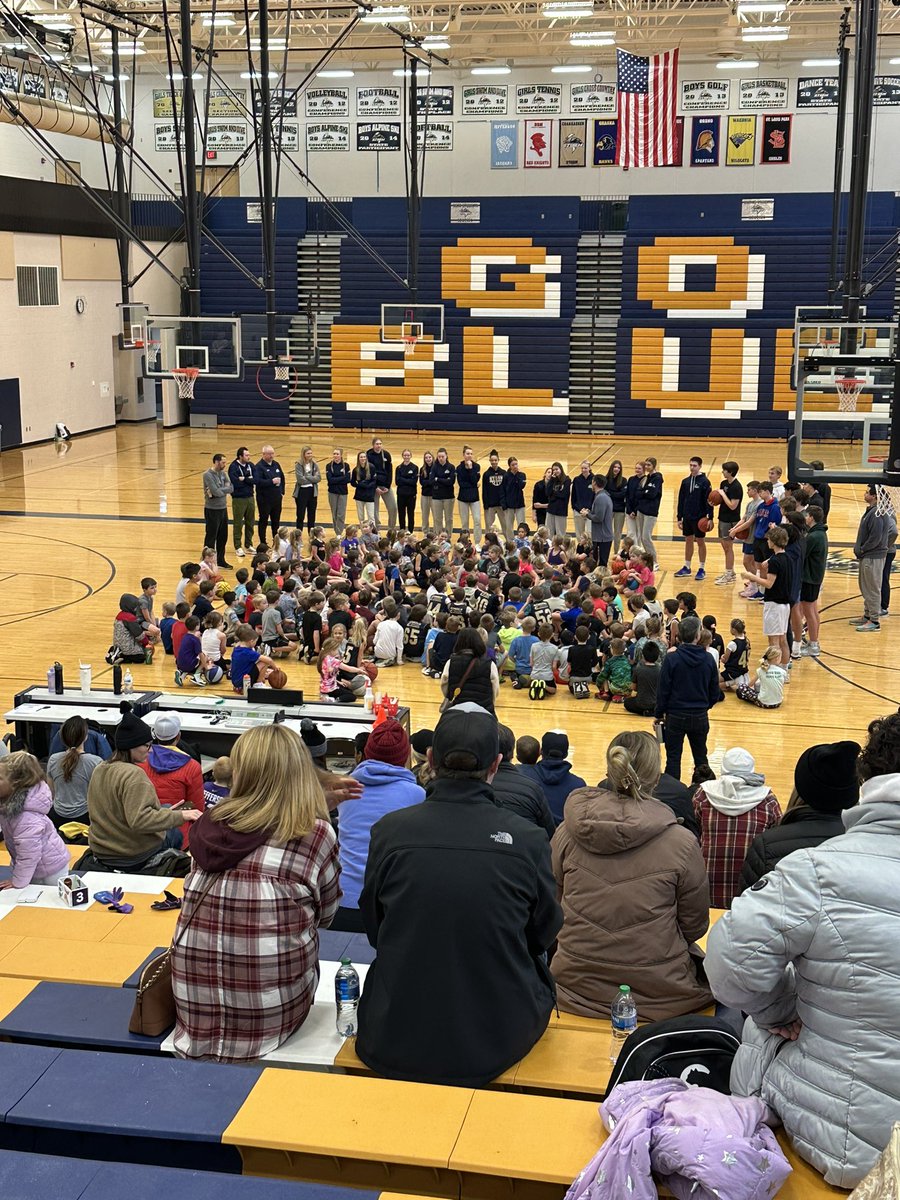 Well done <a href="/GbbStorm/">Chanhassen Storm Girls Basketball</a> and <a href="/ChanBoysBBall/">ChanBoysBasketball</a> on providing a kick off clinic to these future basketball players!