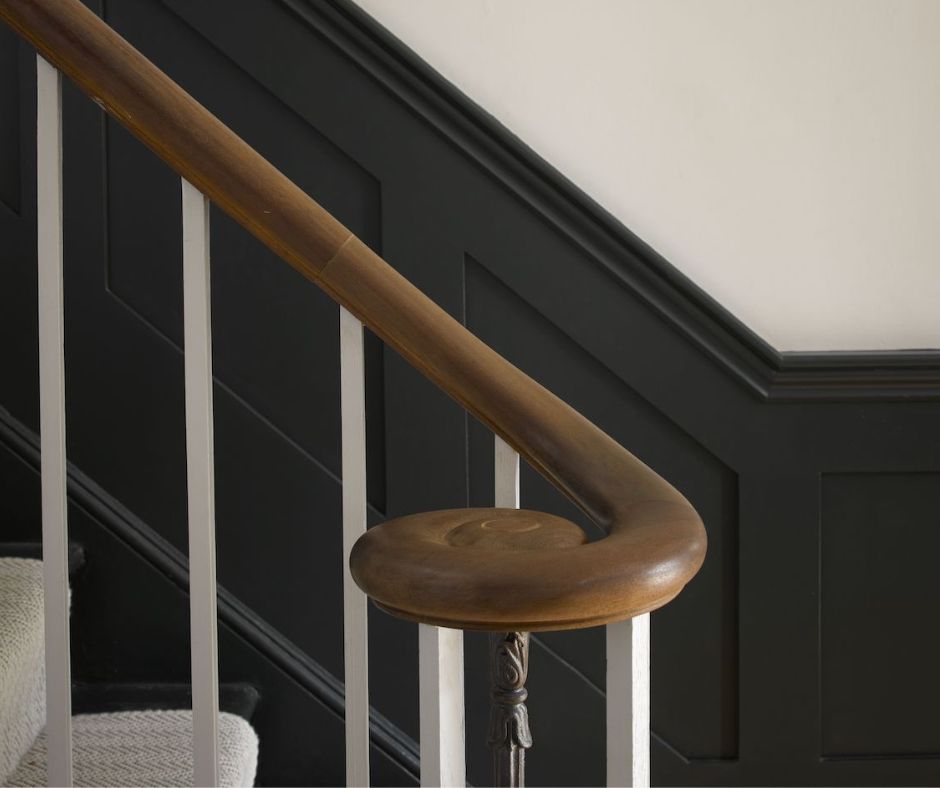 Elegant Entryways: Hallway, Stairs and Landing Ideas for a Welcoming Home. designhunter.co.uk/hallway-stairs…