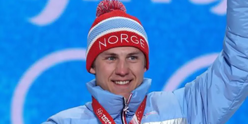 SportRisultati's tweet photo. #FIScrosscountry WCup #ValdiFiemme 🇮🇹
15km mst C M 🎿
1⃣ Erik #Valnes 🇳🇴 50:50.6
2⃣ William Poromaa 🇸🇪 +0.9
3⃣ Cyril Fändrich 🇨🇭 +1.1
4⃣ Paal Golberg 🇳🇴 +7.0
5⃣ Friedrich Moch 🇩🇪 +7.5
#TourdeSki https://t.co/8tJxvYeE9v