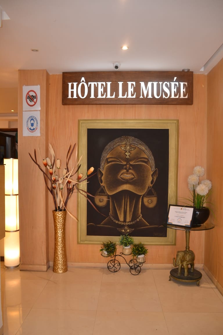 Petitriad's tweet photo. @RochelleDancel @krishithink Experience luxury redefined at our exquisite hotel, where every moment is tailored to elevate your stay into an unforgettable symphony of comfort, sophistication, and exceptional service Hotel Le Musee Rabat Morocco
https://t.co/AOSGz6bOZz https://t.co/z3t6KeuxLx