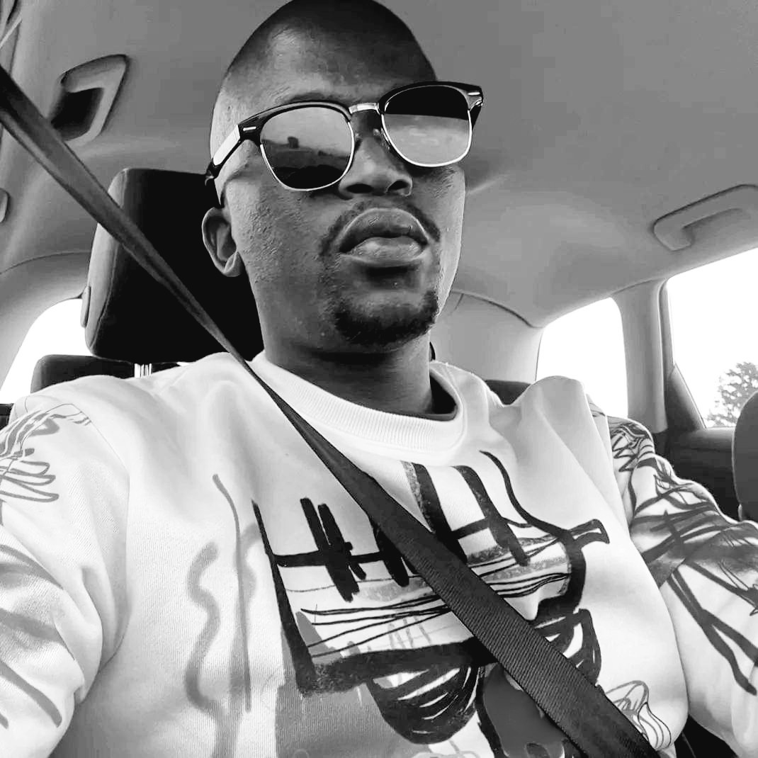 Chrisstheko's tweet photo. RIP Kopper

Popular Lesotho DJ, promoter &amp; event organizer Kopano Kopper Alotsi has passed away. 

Kopper has been battling a long cancer illness that he lost a battle to on Saturday confirmed by the brother. 

#RIPkopper https://t.co/3D6oAtCJyX