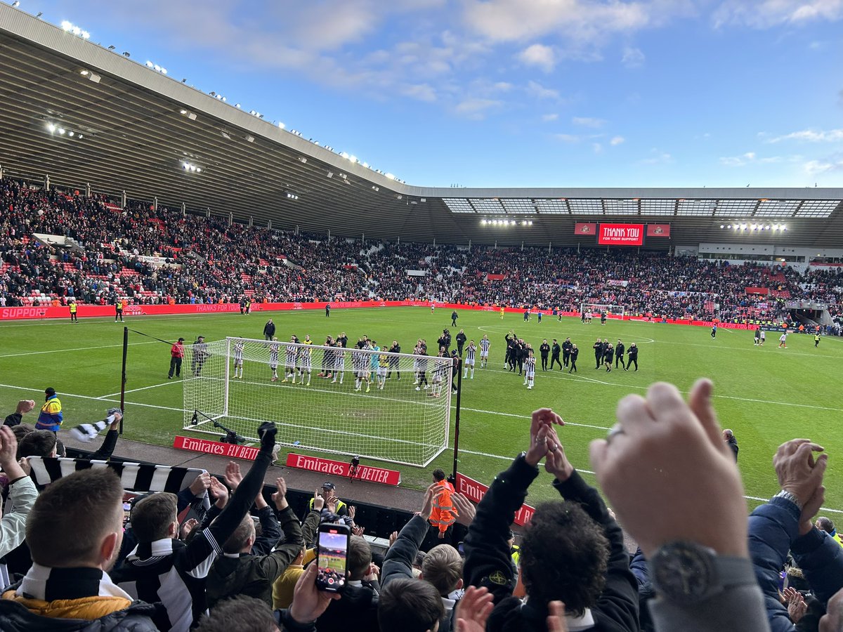 jimmy_arnott's tweet photo. Fucking get in there, the cock of the North. https://t.co/zrltaalBFb