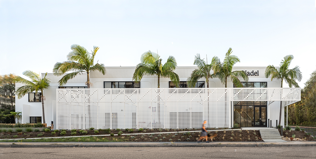 standardarch's tweet photo. We love to use, reimagine, and transform existing California properties, no matter how different they are! 

🤍 Modern Spanish Home 
🤍 Nadel Headquarter Building

Photos: @mpkelley_ @bennychanphotographer https://t.co/mnJgwCzCdU