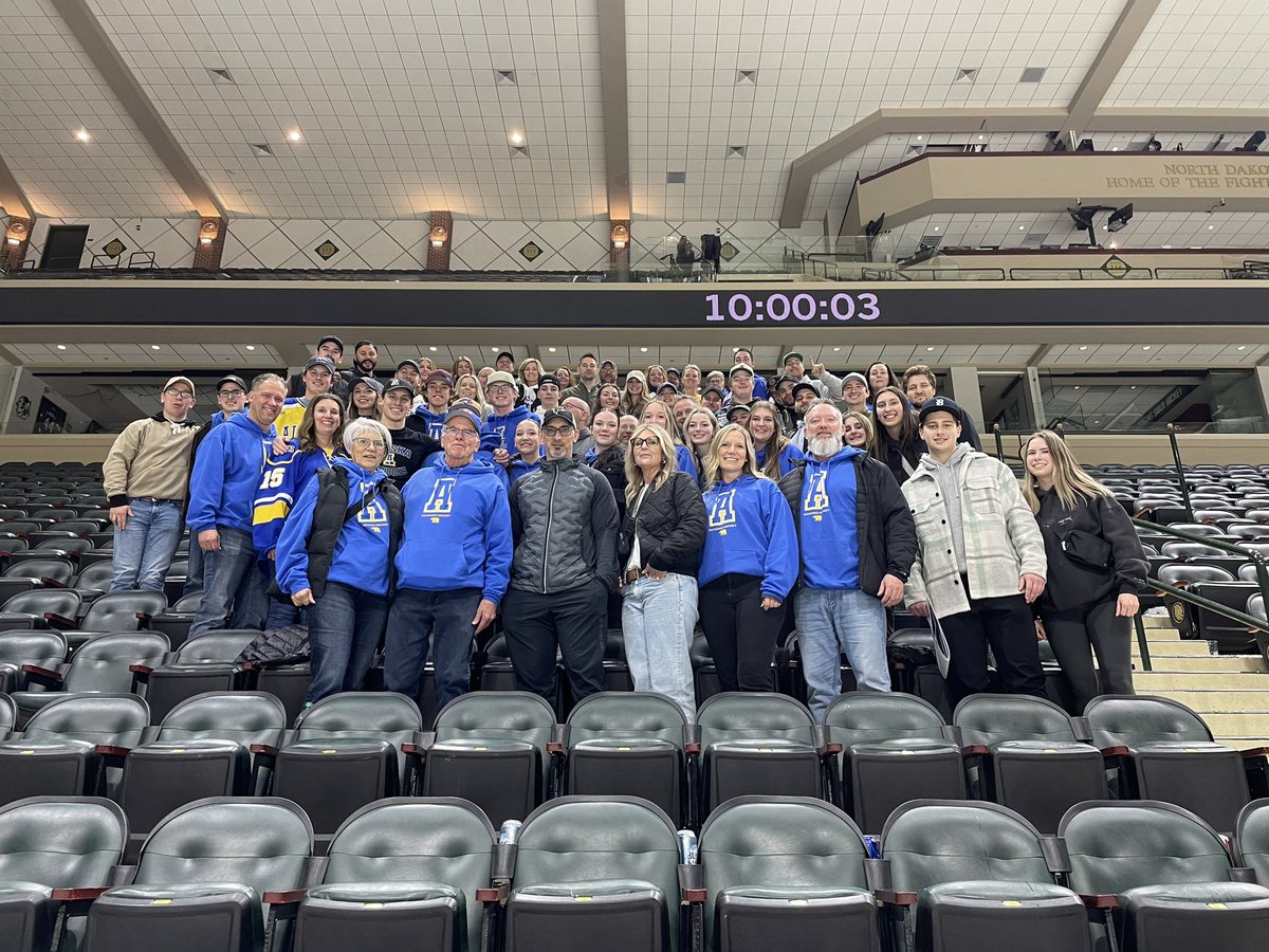 The town of Weyburn, Sask. has a population of about 11,000 people about 330mi/530km northwest of Grand Forks. When the UND series came up on the schedule, an army of ~80 family and friends made arrangements to come support their hometown star <a href="/9birnie9/">Braden Birnie</a> &amp; the <a href="/AlaskaNanooks/">Alaska Nanooks</a>