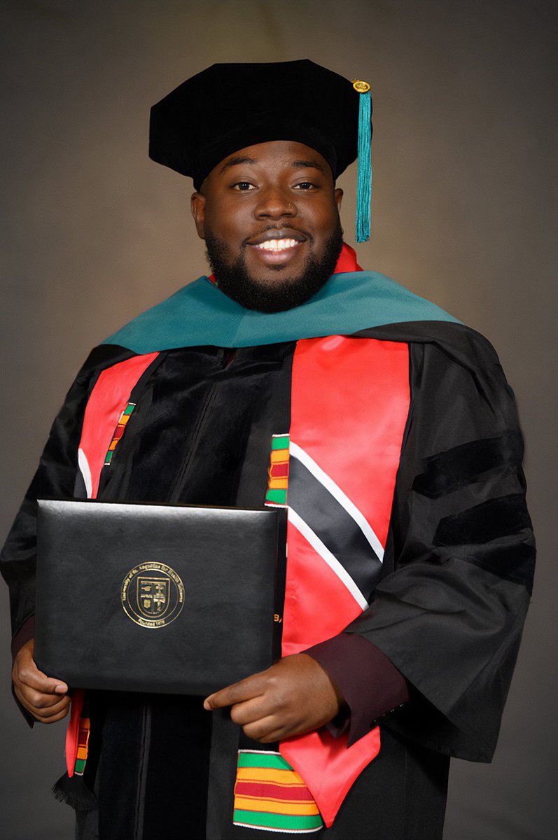 JabarriTheDPT's tweet photo. Happy to announce that I’ve graduated from Physical Therapy school in 2023. 

Next stop is board exams in April 2024 

Now the work truly begins 🙏🏾 https://t.co/MC5z72K0lk