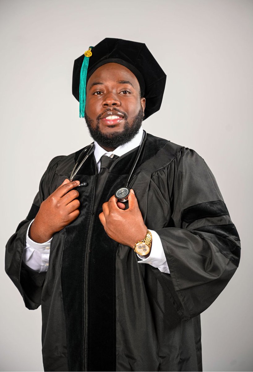 JabarriTheDPT's tweet photo. Happy to announce that I’ve graduated from Physical Therapy school in 2023. 

Next stop is board exams in April 2024 

Now the work truly begins 🙏🏾 https://t.co/MC5z72K0lk