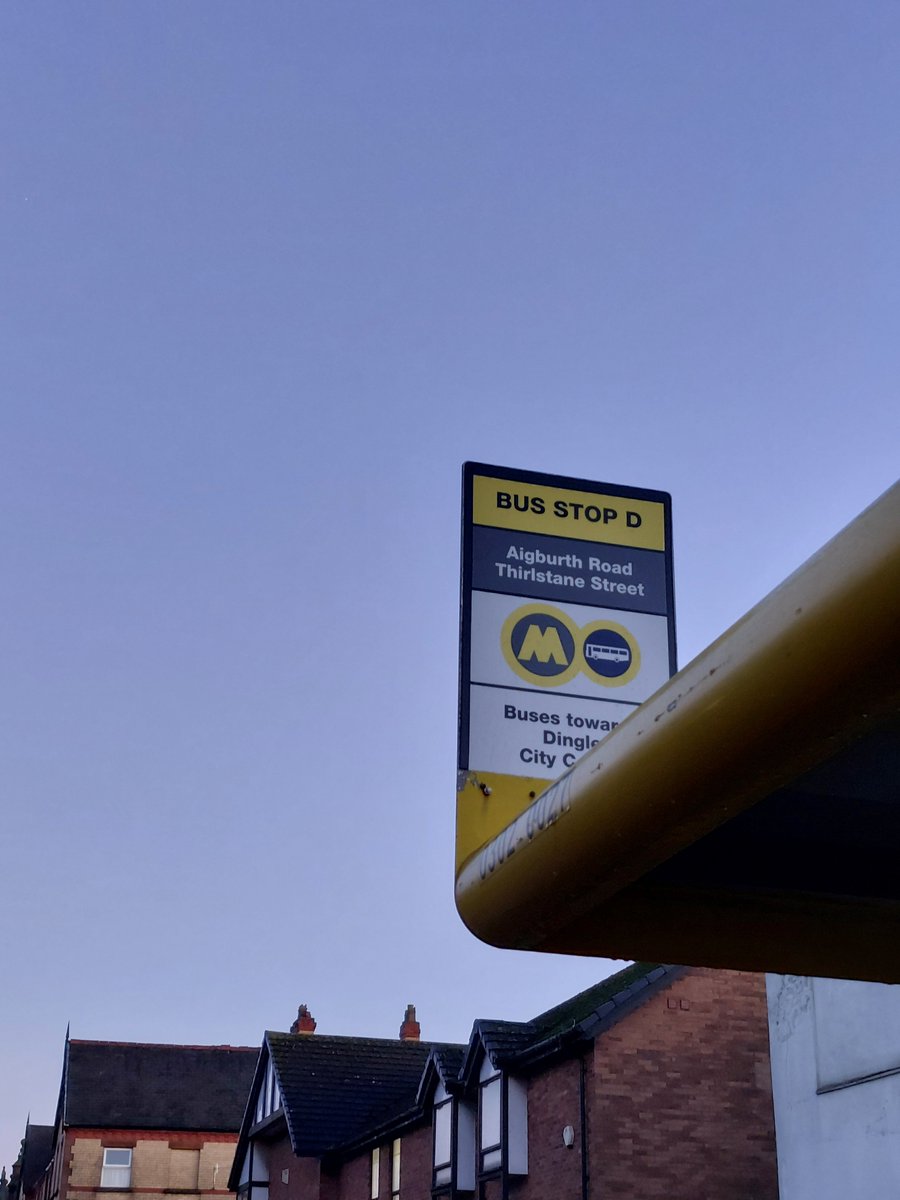 rammohanrsk's tweet photo. Despite me waving at bus (No 82), the driver didn't halt the bus at Stop D- Aigburth road/Thirlstane Street, Liverpool. The incident happened at 16.10 am.  This was an act of deliberate omission. Kindly ensure that driver respects passenger intention to board bus @Merseytravel https://t.co/Xcrv9YizeS