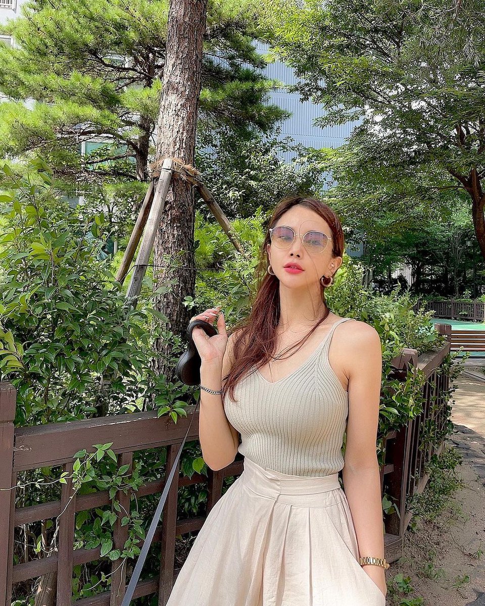 Carine sunglasses modeled by my beloved Song Kang.
#lie fallow #sunglasses