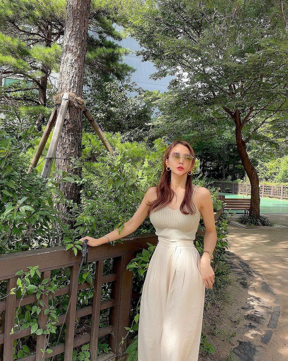 Carine sunglasses modeled by my beloved Song Kang.
#sunglasses #lie fallow