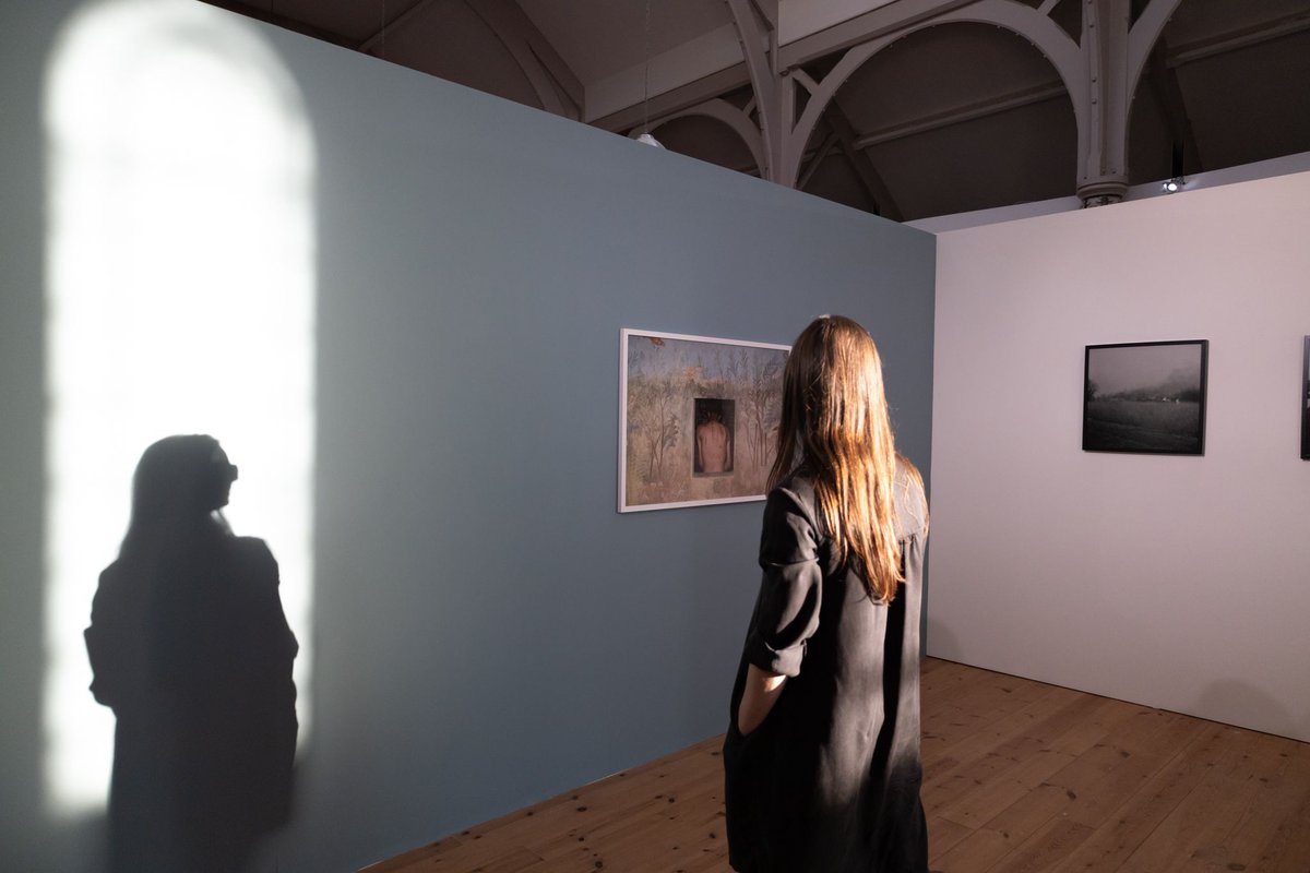 ffotogallery's tweet image. Become a trustee! 
Ffotogallery is seeking new trustees to join our board.

link in bio! 🔗 
---
Dewch yn ymddiriedolwr! 
Mae Ffotogallery yn chwilio am ymddiriedolwyr newydd i ymuno â’n bwrdd! 

Ddolen yn y manylion cefndir! 🔗 
Image/ Llun - © Inga K