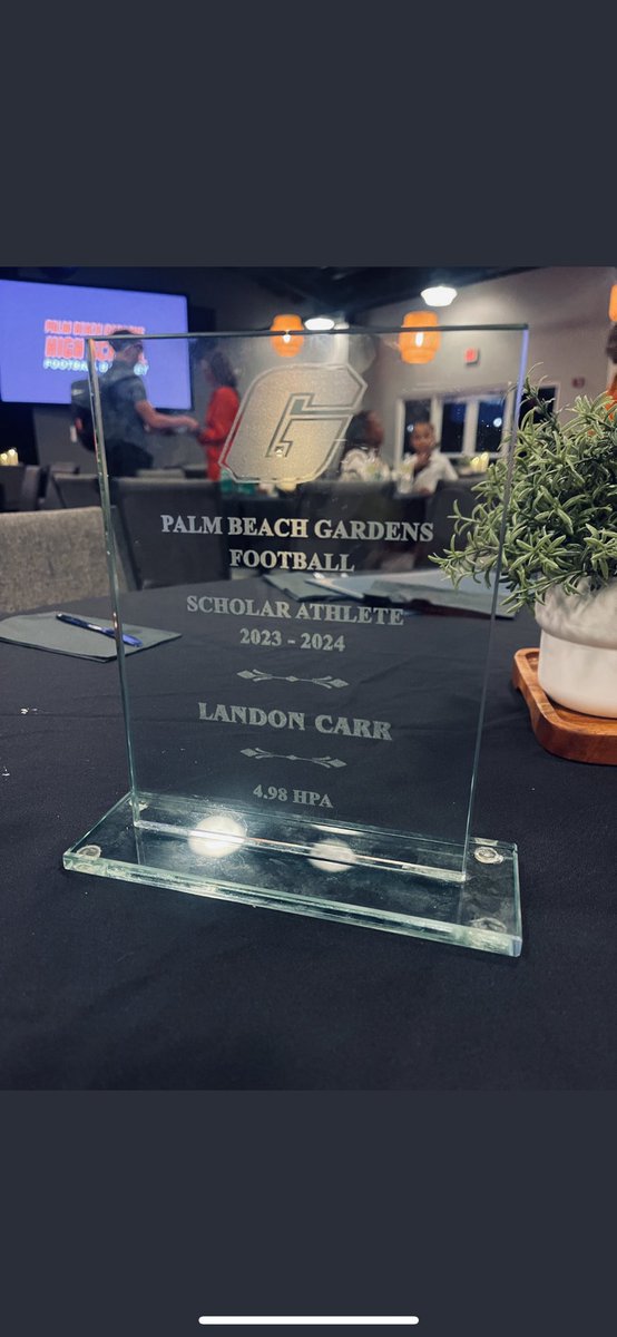 Landon tweet media