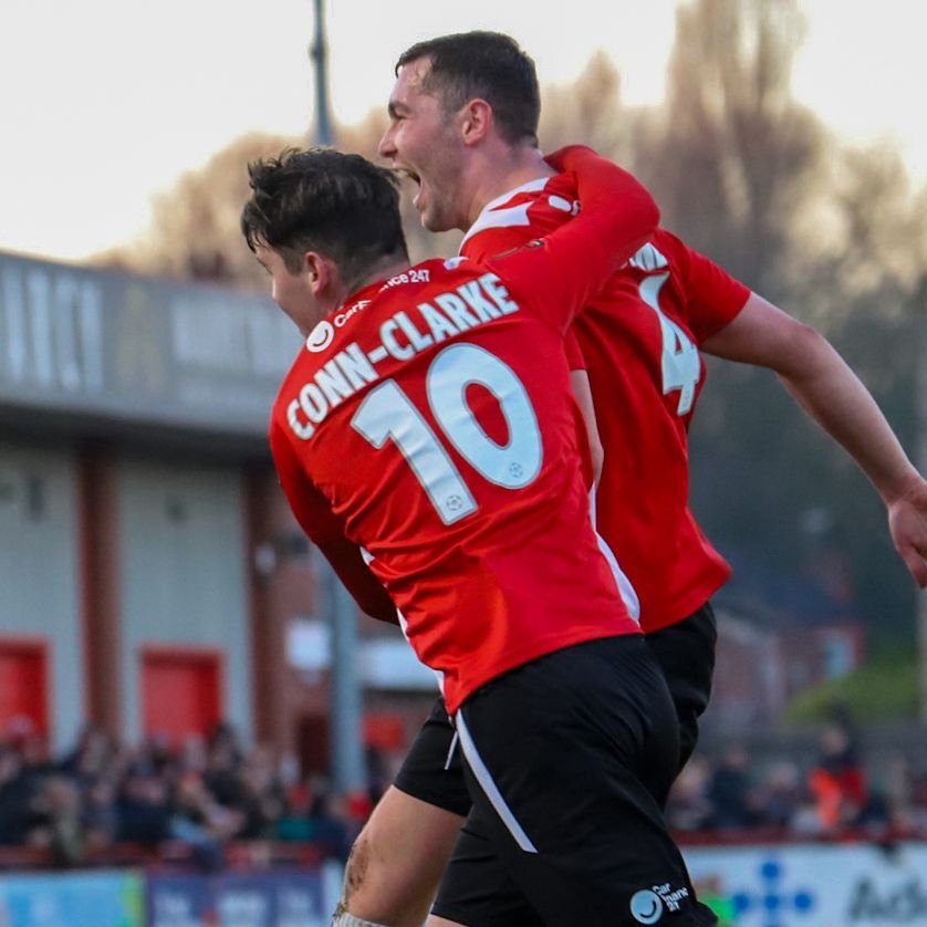 2⃣2⃣ goal contributions in 2⃣6⃣ games Chris Conn-Clarke isn't slowing down for @AltrinchamFC 💥 #TheVanarama | 📸 @altymoore1