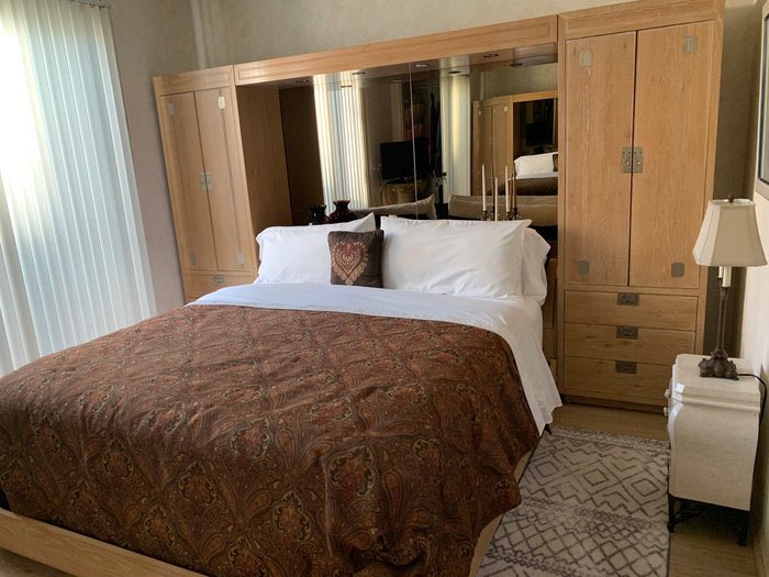 Today’s the big day! My return “Cricket Crew” at my wife’s Estate Sale in Irvine. I’m the cashier! Good deals for everybody! Pristine Contemporary &amp; Antique Furniture, Art Glass, Designer Handbags &amp; Silver Jewelry &amp; Misc Household. Saturday, Jan 6th 8am-3pm 32 Marsala, Irvine