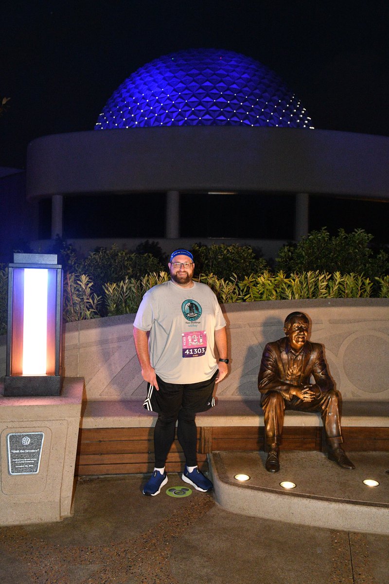 BanksLee's tweet photo. The first half of my first-ever Coast to Coast Race Challenge was a success, despite the wind and eventually rain. Congrats to everyone out there who ran this morning and I hope to see you all around Disneyland next week! @runDisney #WDWHalf https://t.co/bg5XDAFXvT