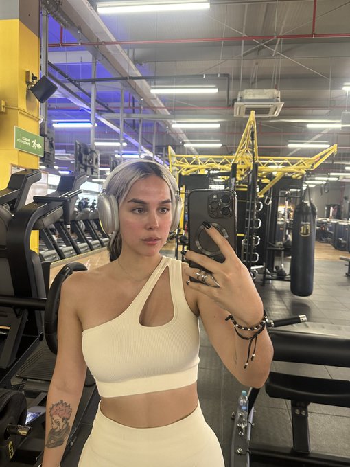 Buen d&iacute;a ☺️ https://t.co/NGGVnQnLgO