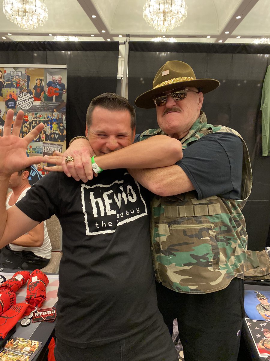 ssvbmr's tweet photo. @_SgtSlaughter @AutographShowTX We joined the Cobra 🐍 Clutch Club twice but it was before you had coins! We need a REMATCH, Sarge! Round 3️⃣! 💪 And #SlaughterHugs for @ad_augsbury! 💜 https://t.co/dvG7LjkQXX