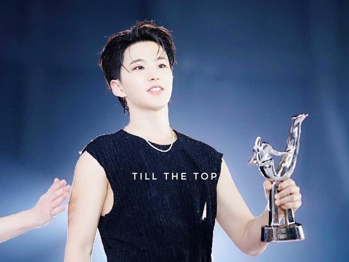 _tillthetop's tweet photo. 240106 GDA 프리뷰

대상 축하해 ><💕

#세븐틴 #SEVENTEEN #호시 #순영 #HOSHI #ホシ 
@pledis_17 https://t.co/Fl5AUZm1P7