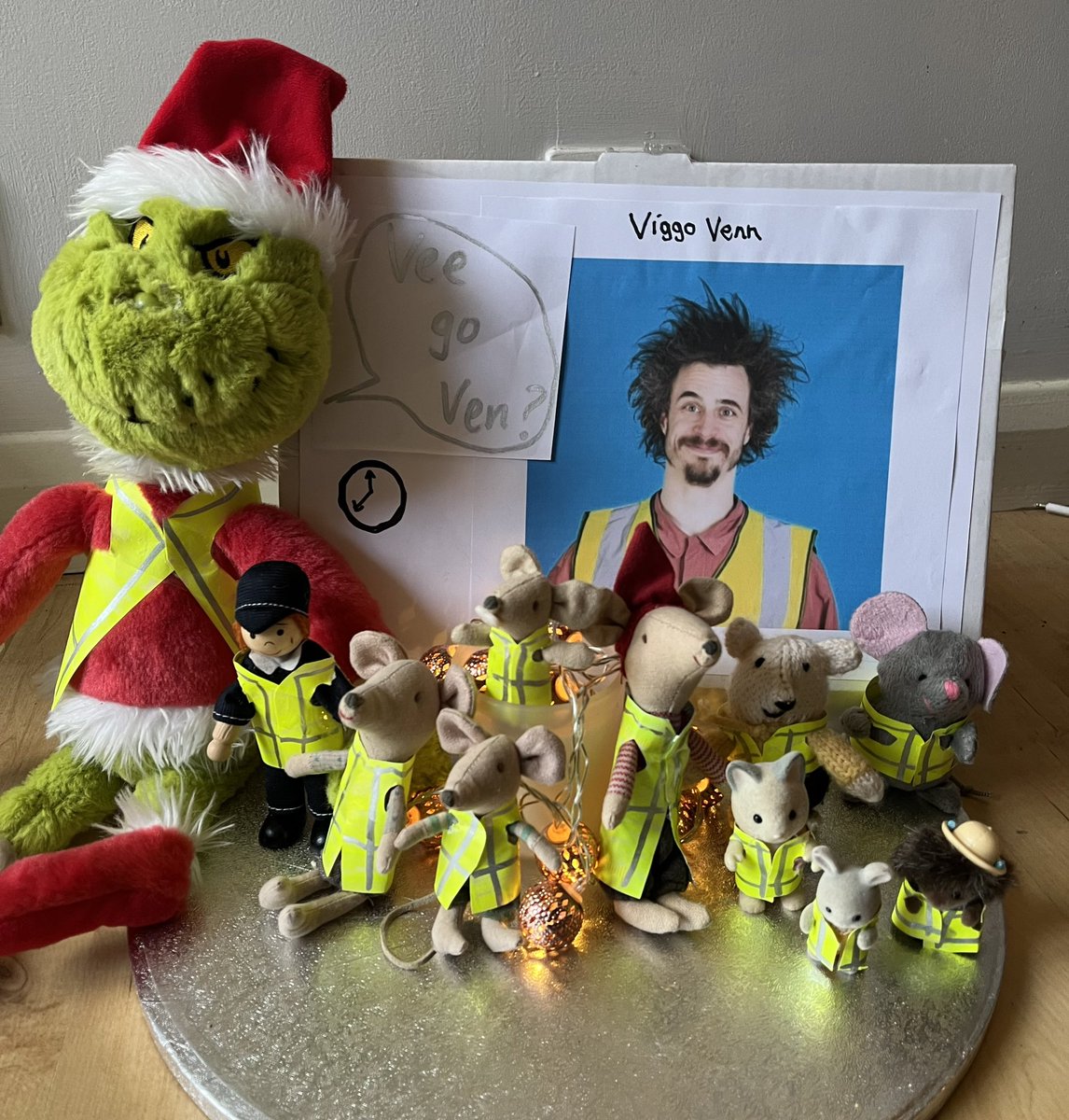 Took the kids to see @ViggoVenn & we laughed so much. Absolutely hilarious! Had to make the kids toy Christmas mice & their friends high-vis jackets too! #ViggoVenn #Clown #comedy #MailegMice