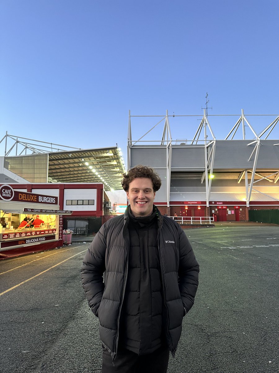 SeagullsCentral's tweet photo. Fantastic win in the FA Cup. João Pedro talismanic for the Albion. Stoke looked a decent side with the ball and did cause their problems. But, great bounce-back ability from Brighton today 👏

#BHAFC🔵⚪️ https://t.co/7bM2dEVNid