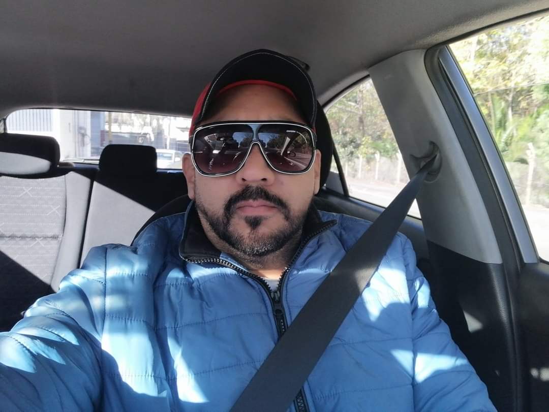 MtroEmilio's tweet photo. Buen Día 
 "Cada día es una nueva oportunidad para ser la mejor versión de ti mismo. No te rindas ante los obstáculos y sigue adelante con determinación y valentía." https://t.co/Nzrwi63Am5