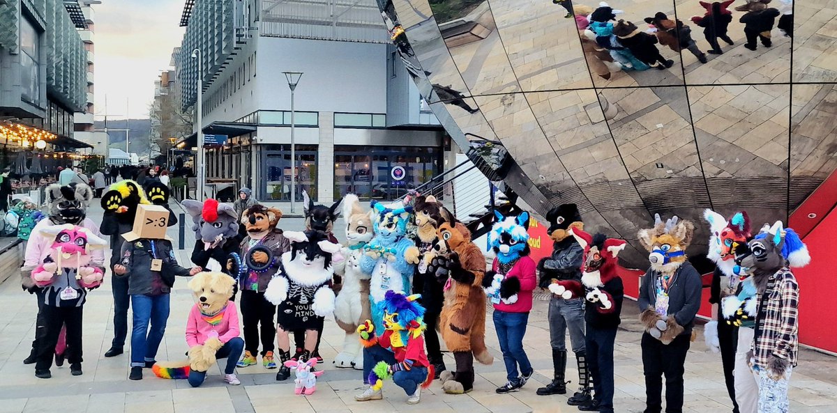 Finally went to a meet outside London!
🌍:-  <a href="/BristolFurs/">BristolFurs</a>