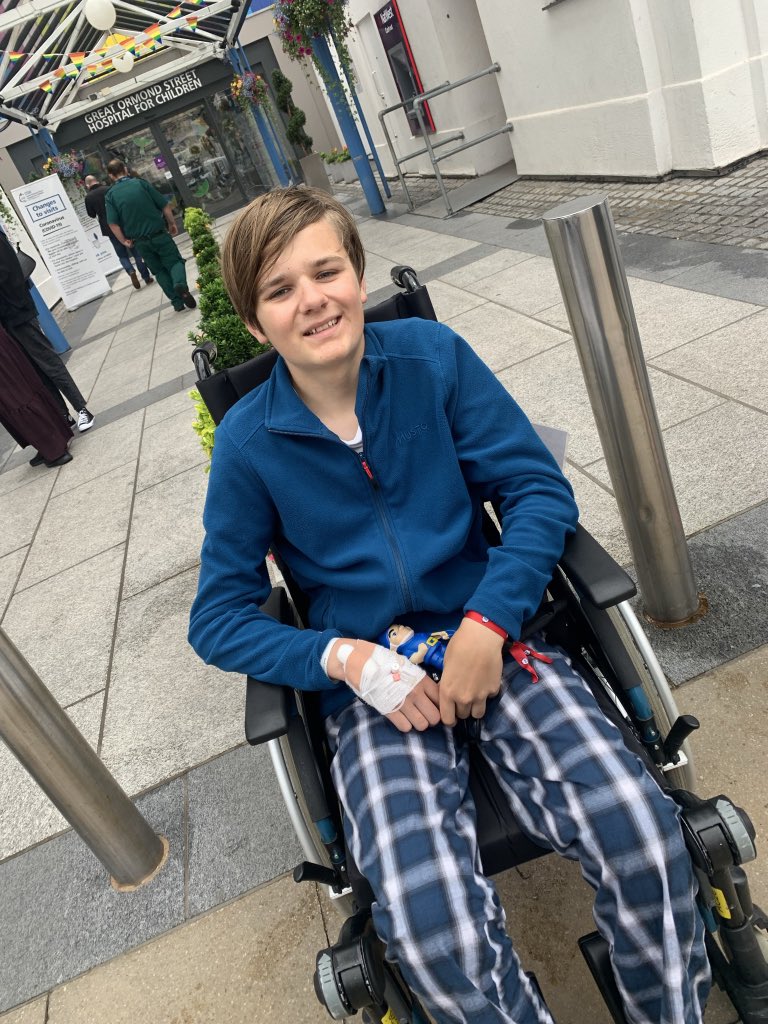 TheCavernoma's tweet image. In the interval for @TLBTmusical and NOTHING has ever felt so real! Mum &amp;amp; Dad have cried all the way through and I am just, well I’m not alone anymore. This just enforces, it’s about #AbilityNotDisability, there is an ever after and a reason to live! #TheWorldIsWaitingForYou🎶💪🏻