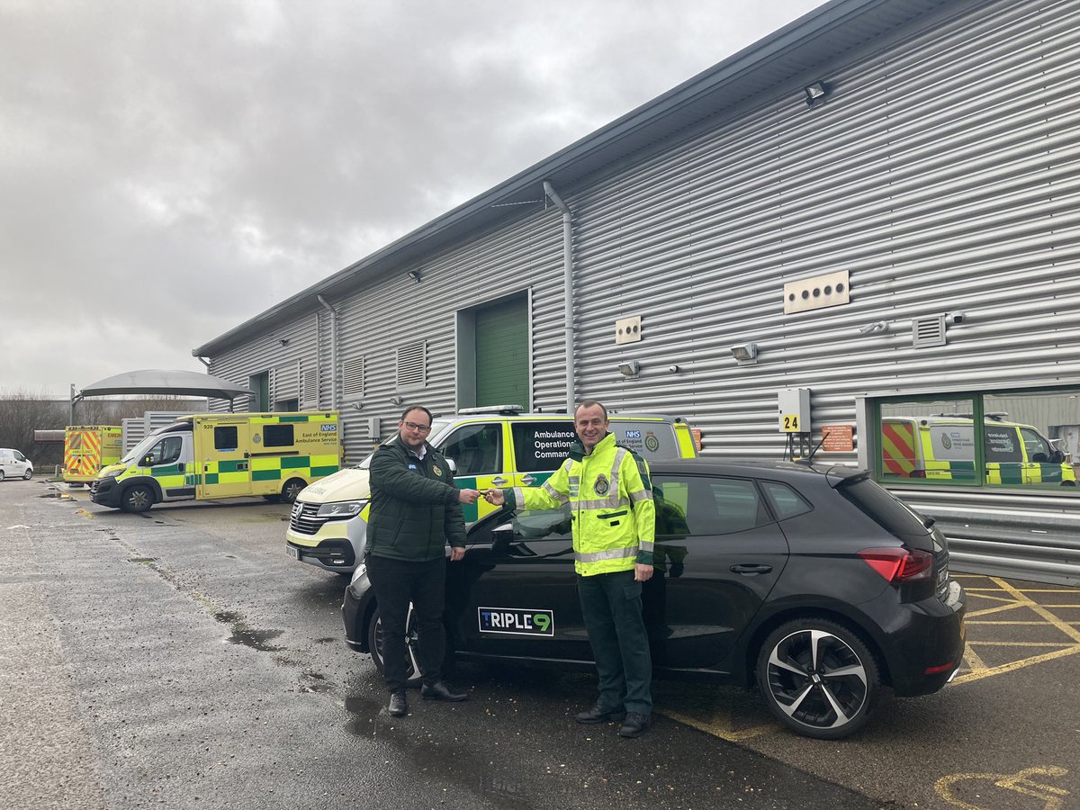 Drive from Newmarket to Gorleston and new sponsored car handed over to @EEAST_WAVDLOs <a href="/EEAST_CFRS/">EEAST CFRS</a> for use by our community first responders in the Waveney area. @_Tom_A_Ward thank you 😊