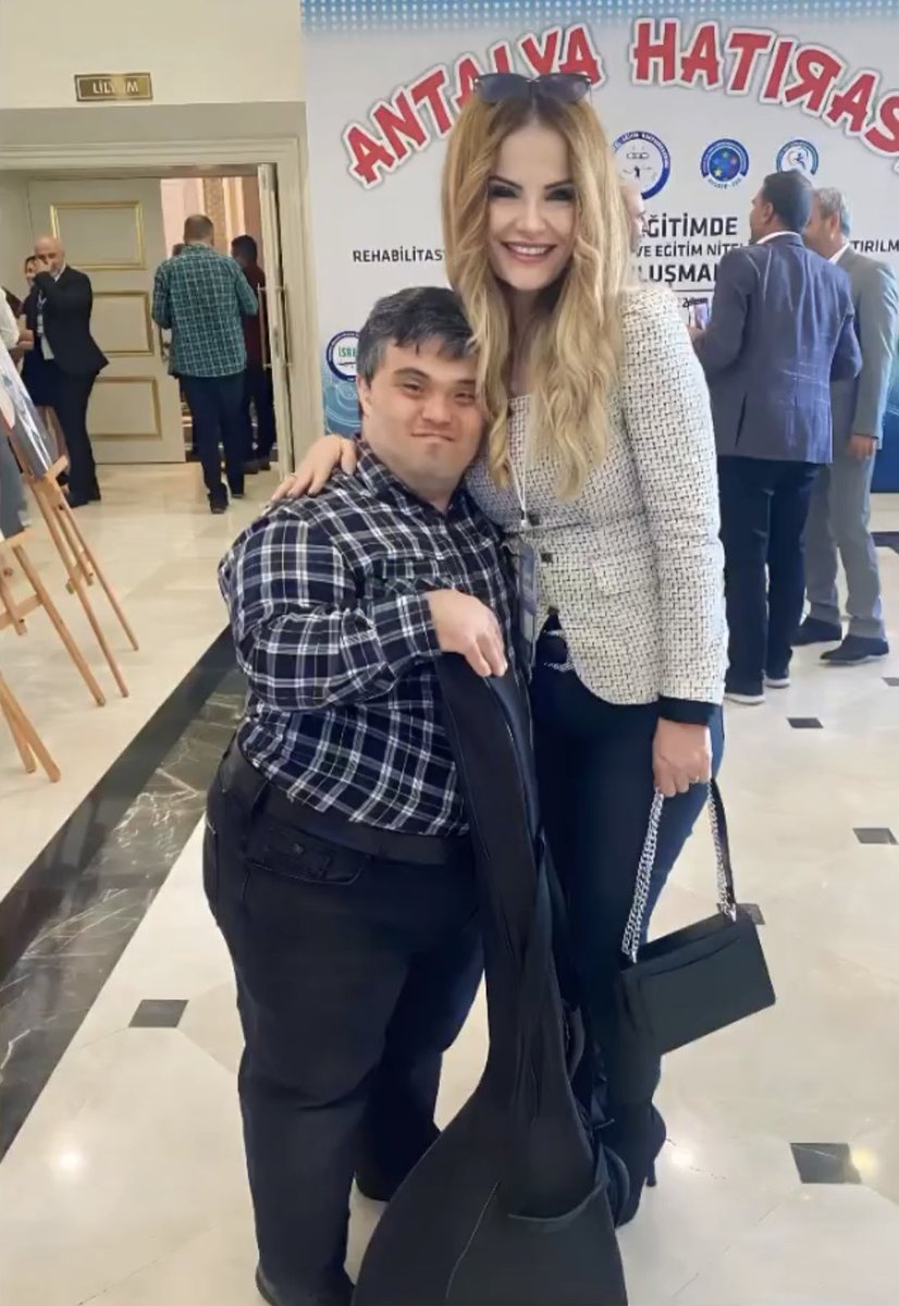 Her çocuk, engelleri aşarak kendi başarı öyküsünü yazabilir."

#EngelsizYüzYıl 

<a href="/RTErdogan/">Recep Tayyip Erdoğan</a> 
<a href="/memetsimsek/">Mehmet Simsek</a>
<a href="/jsarieroglu/">Jülide Sarıeroğlu 🇹🇷</a>
<a href="/Yusuf__Tekin/">Yusuf Tekin</a>
<a href="/_cevdetyilmaz/">Cevdet Yılmaz</a>