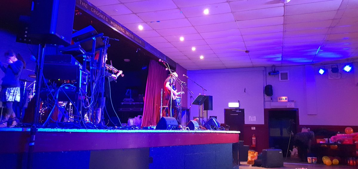 It's going to be both a fun and loud night.