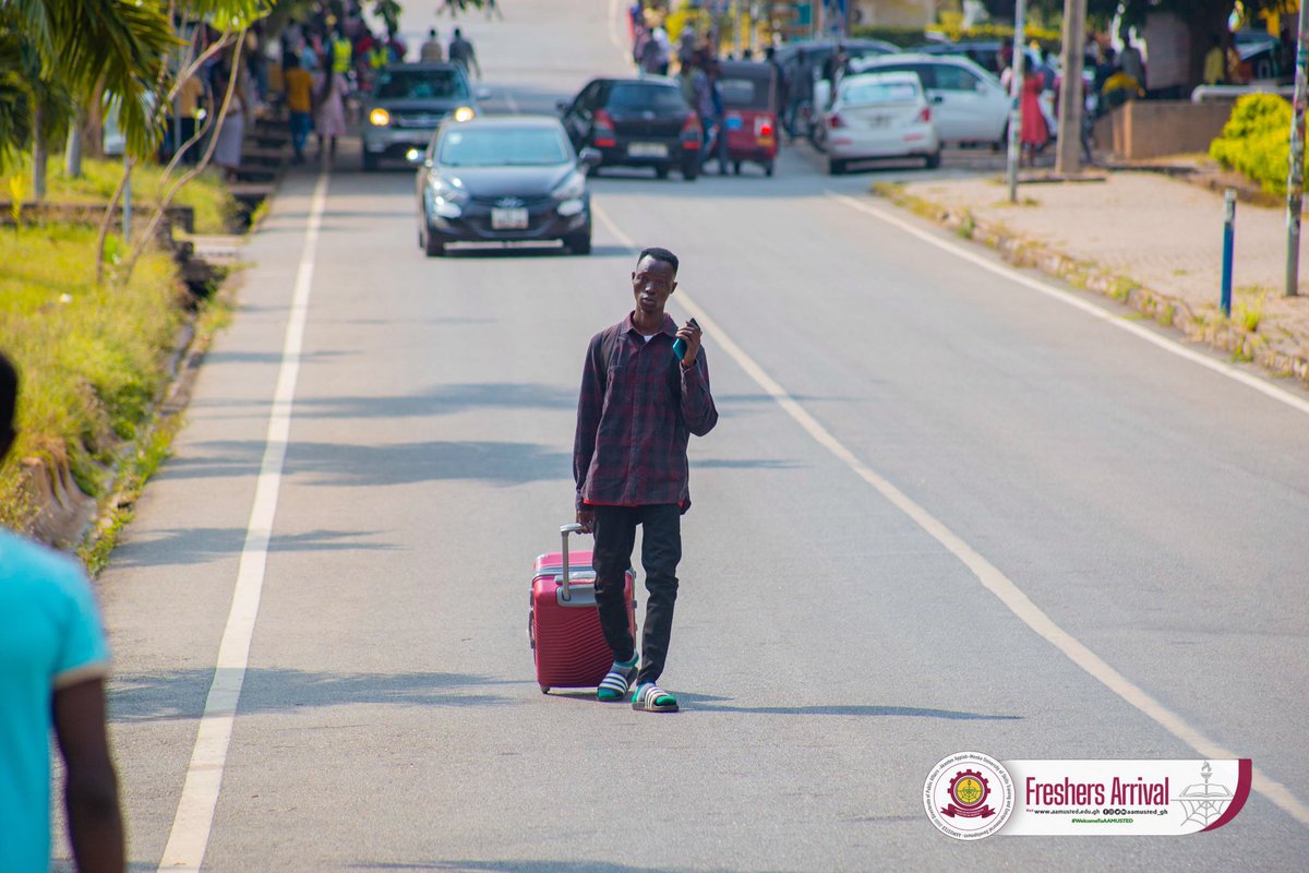 hawking_glow's tweet photo. Fresh students admitted by Akenten Appiah-Menka University of Skills Training and Entrepreneurial Development (AAMUSTED) started arriving on campus in droves on day one of reopening (January 6, 2024).
1/5
#FreshersArrival
#WelcomeToAAMUSTED https://t.co/d22e6rmO6F