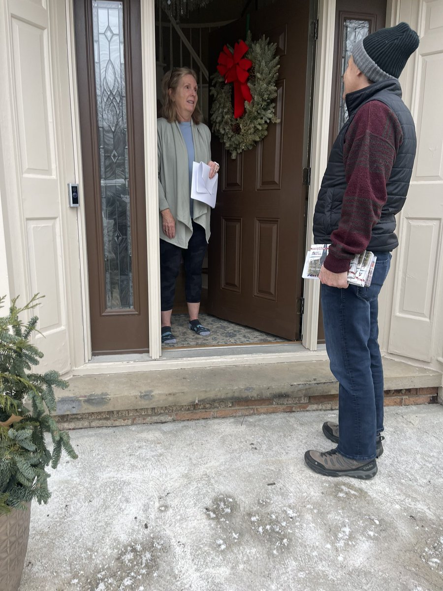dolan4ohio's tweet image. A little snow is no obstacle for our #OhioFirst volunteers. We’re on the doors across Ohio today. I got in on the action with our walkers in northeast Ohio! We are working hard to earn every vote! ❄️🚪