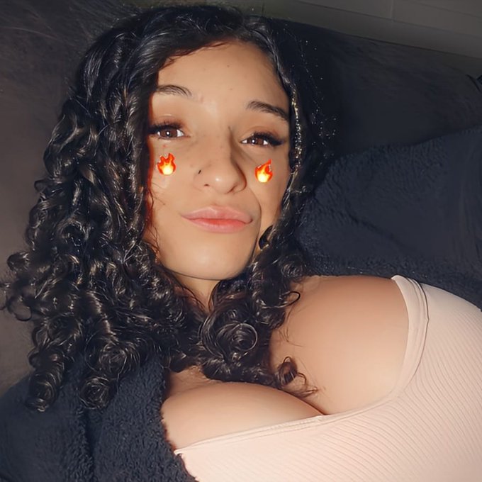 Goodmorning 😉 🔥 #goodmorning https://t.co/XNDWCyWnXE<a href="/tag/goodmorning"class="tags">#goodmorning</a>