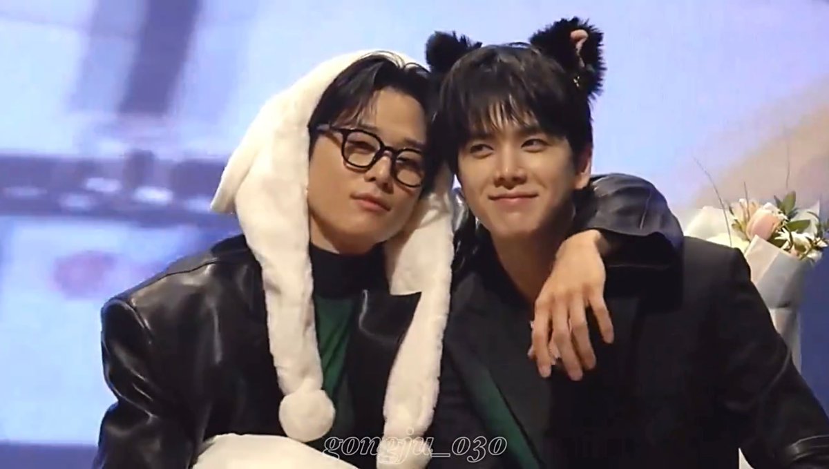 jubbang1167's tweet photo. 하 ... 😍 https://t.co/pmir6nfwAD