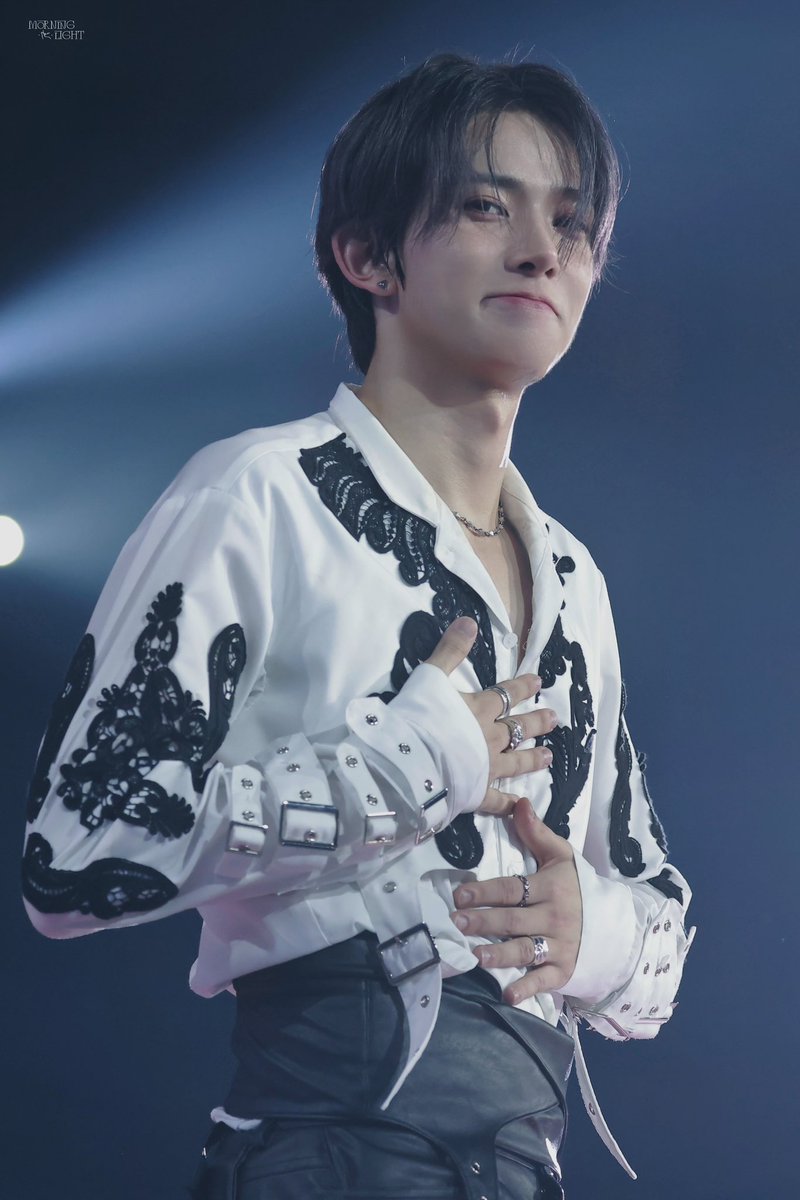 MORNINGLIGHT_HS's tweet photo. 240106 GDA
☔︎

#희승 #HEESEUNG #ヒスン 
#엔하이픈 #ENHYPEN https://t.co/gMyaqqlexV
