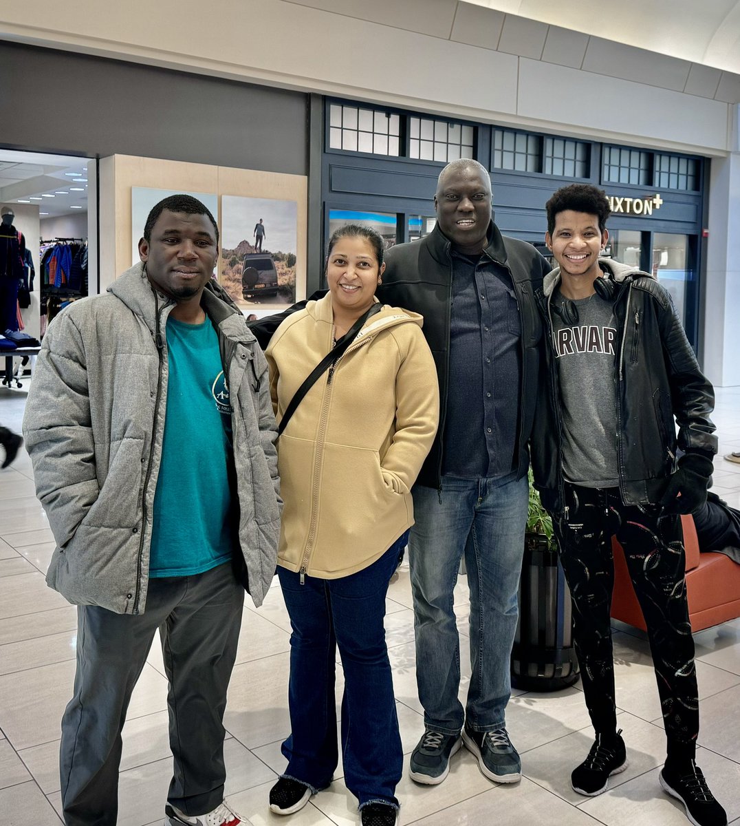 YeahSamake's tweet image. “Heureux de rencontrer Mamadou Samake et Azidane Ag en Utah, USA. Deux jeunes du #PACP brillant dans un nouvel environnement. Leur succès est notre inspiration. #LeadershipJeunesse #Mali