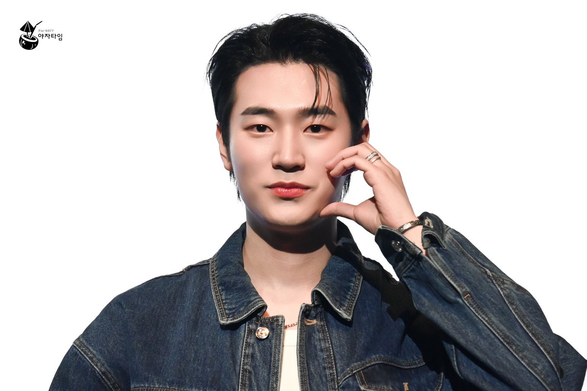 CoconutTime9377's tweet image. 240106 박서함 팬미팅

📸

#박서함 #ParkSeoHam
#2024박서함팬미팅
#PARKSEOHAM_FANMEETING