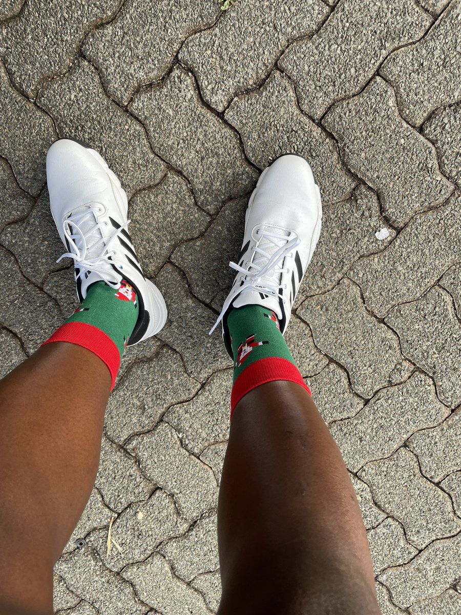 _intore's tweet image. ⛳️🏌🏿 a decent day 😅