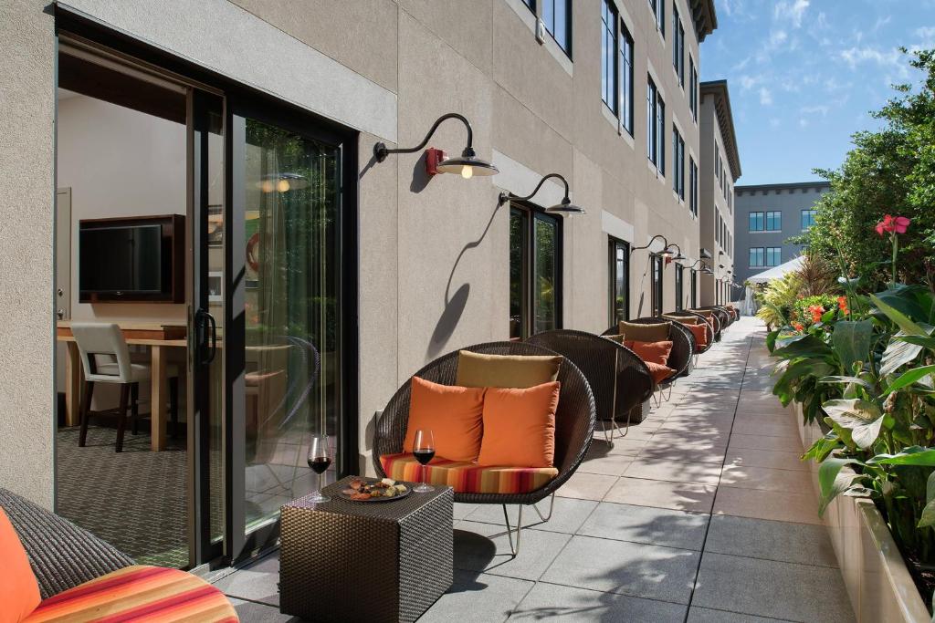 cppluxury's tweet photo. Epicurian Hotel, Tampa completes $21 Million expansio
https://t.co/T4y4qbiprt
#EpicurianHotel #Tampa #SouthTampa #extension #expansion #AutographCollection #MarriottIntl #Milux #luxuryhotels #luxury #luxuryhospitality @MarriottIntl @autographhotels https://t.co/FyvxcC2tC8