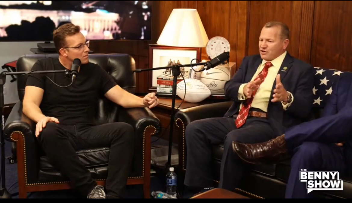 ButHerEmails__'s tweet photo. @bennyjohnson I love your show. But I'm disappointed that you continue inviting congressman @RepTroyNehls 

He's a RINO &amp; a fraud! He helped cover up the chemical spill in East Palestine.

Now, there's new footage of him from Jan 6th saying that he's ashamed of MAGA! 

https://t.co/MreU9N08qK https://t.co/XQ75KGImFO