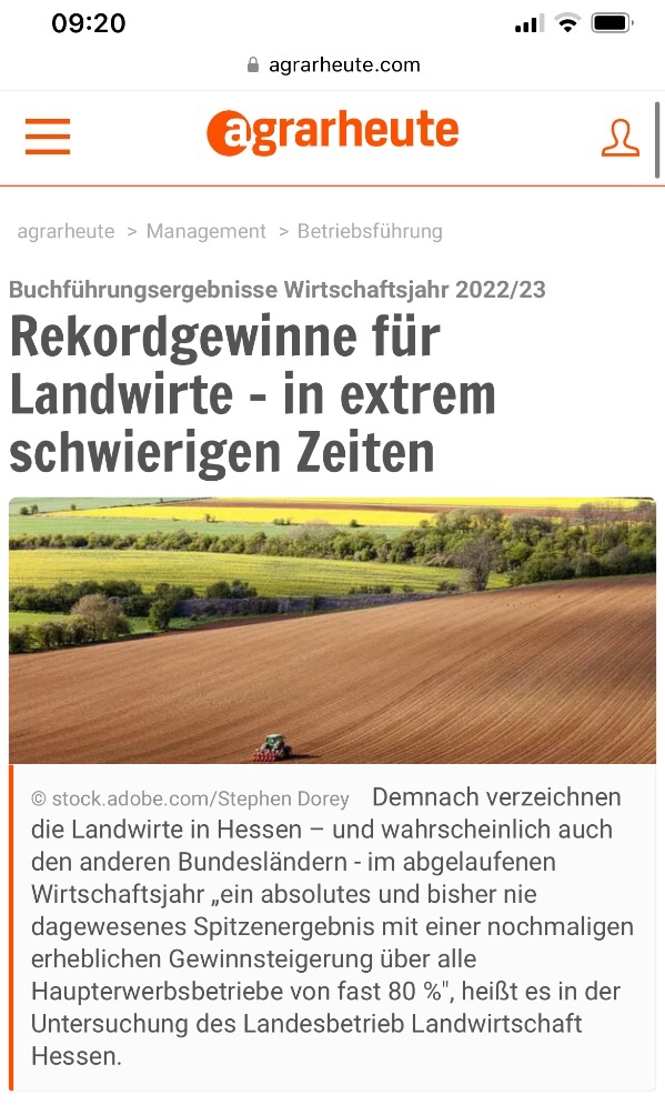 Man kann vieles falsch machen als #Bauernverband
-Proteste von Nazis unterwandern lassen
-zuvor gg Klimakleber-Demos hetzen
-unter allen Regierungen jammern + tun als wär’s die Ampel
-aber mit 80% Gewinnwachstum als Inflations-Gewinnler jammern + noch mehr wollen geht gar nicht