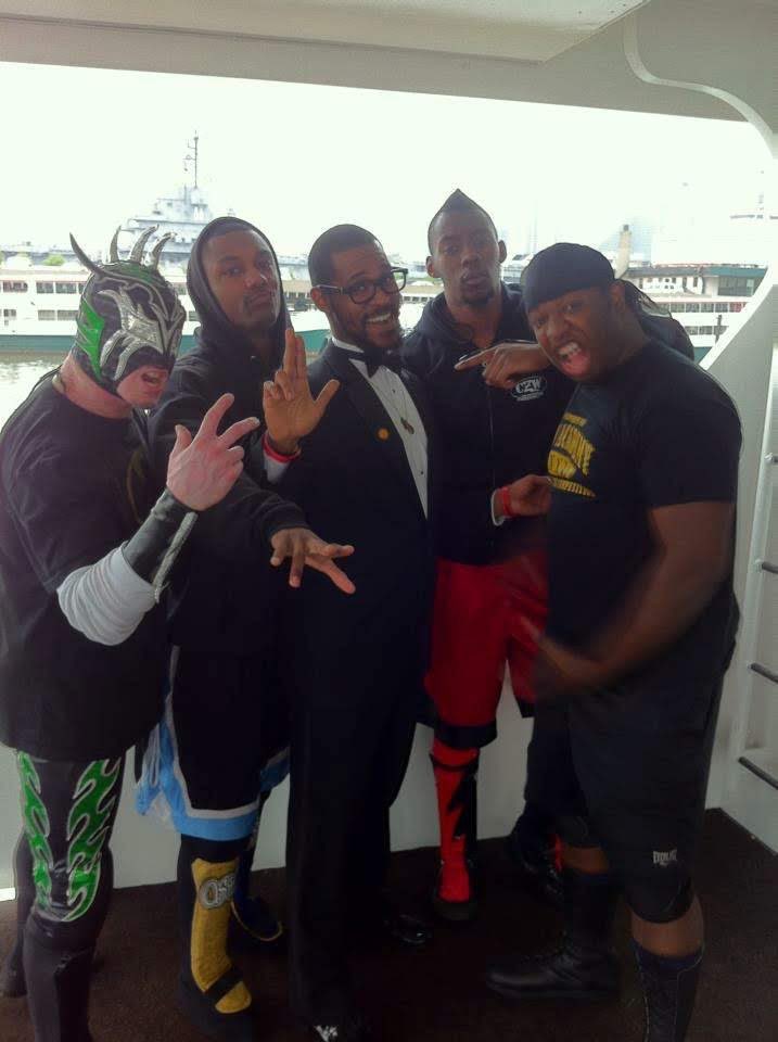 blklkp's tweet photo. .#HappyBirthday to @combatzone #AllStar @TheRepDMC TODAY!
You never gave up on it…Thank God you #CapricornKing you!
#Legendary #WhatsYourREP #HBDBigDave #Legacy #FromTheCombatZone #NYWCWrestling #CZW #TheCulture https://t.co/Av2kpwt8dM
