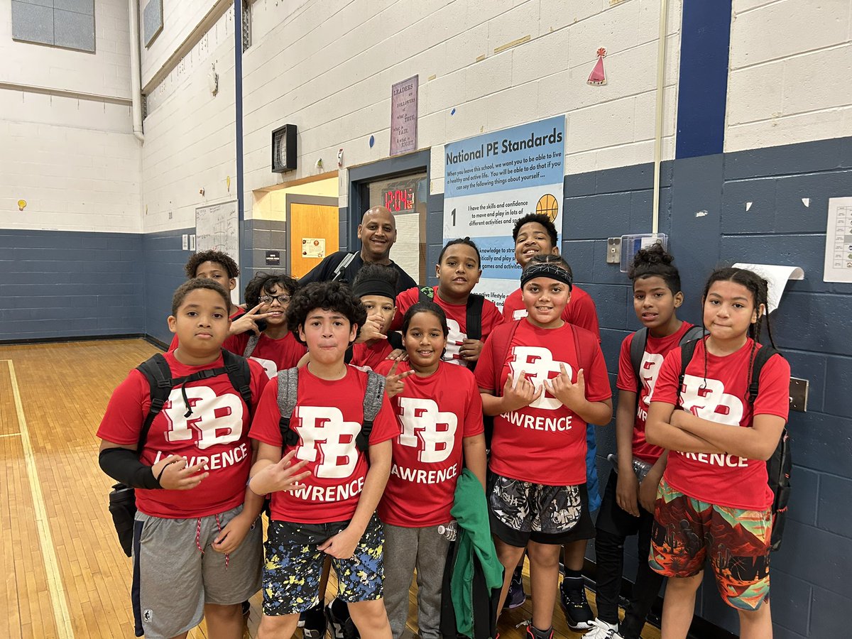 _rodriguezj6's tweet photo. LPS Basketball and Cheer Playball Intramurals in action today at LHS and SLE @lancerathletics @PetroLPSIntr https://t.co/mkxQQIzfQf