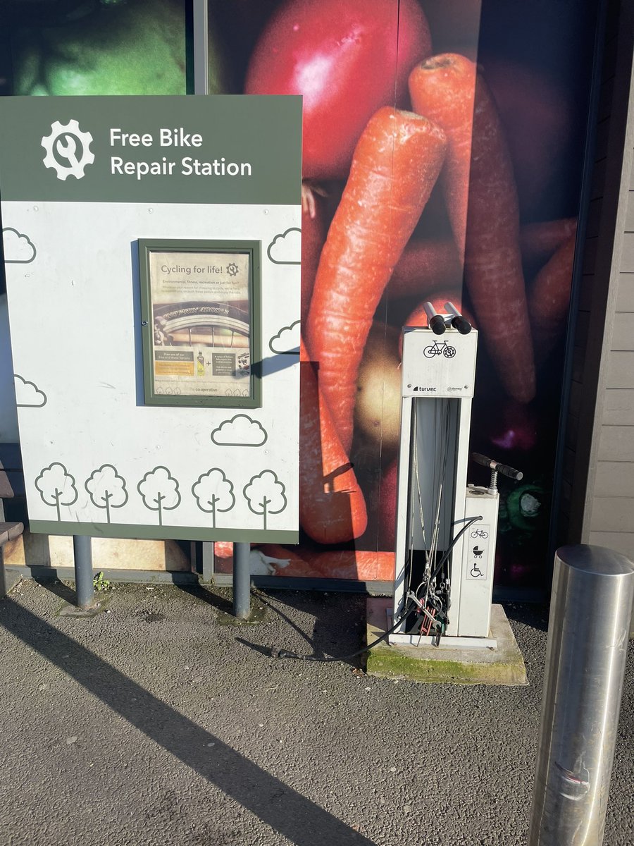 abbiebkk's tweet photo. What a great idea! #sustrans #cycle https://t.co/hhxBYofbfy