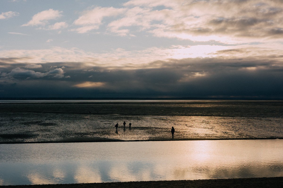 Chalkwell Beach this afternoon 🧡
<a href="/mysouthend/">mysouthend</a>