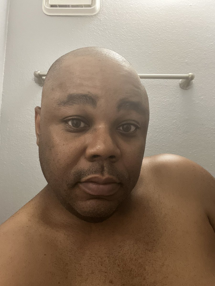 Bernie Ray (@bjroberson79) on Twitter photo 